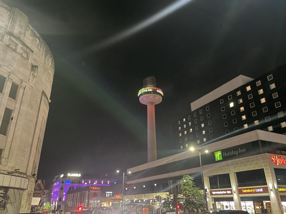 liverpool city centre, showing radio city tower
