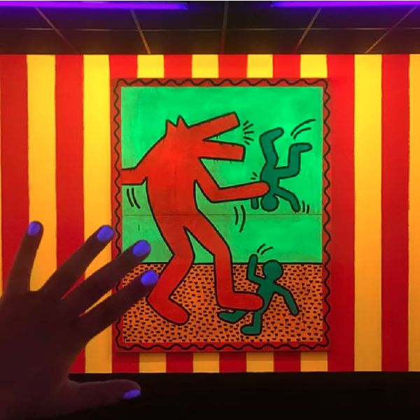 /images/keithharing.png